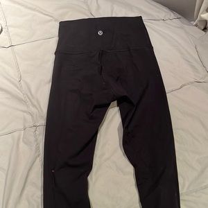 Lululemon 25” Size 0 Wunder Under Leggings